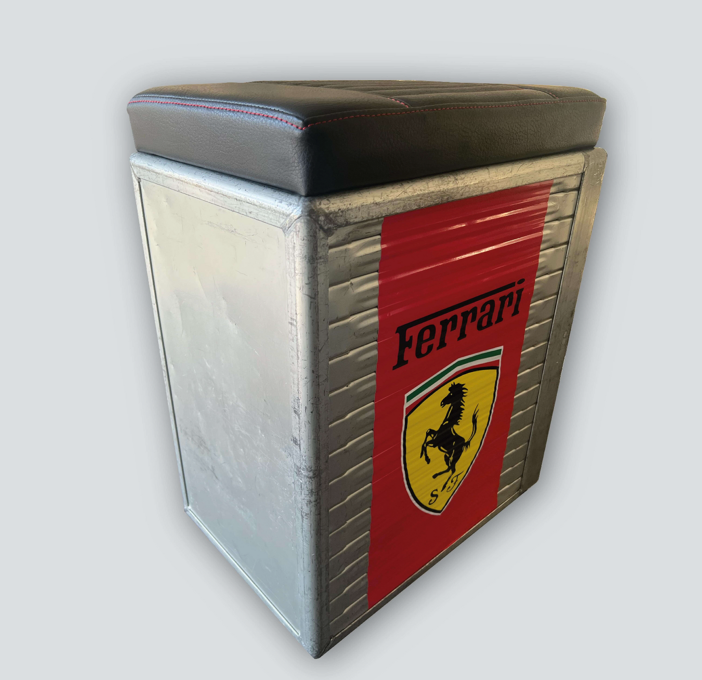 CUSTOMIZED AUTOMOTIVE & AIRCRAFT STOOL