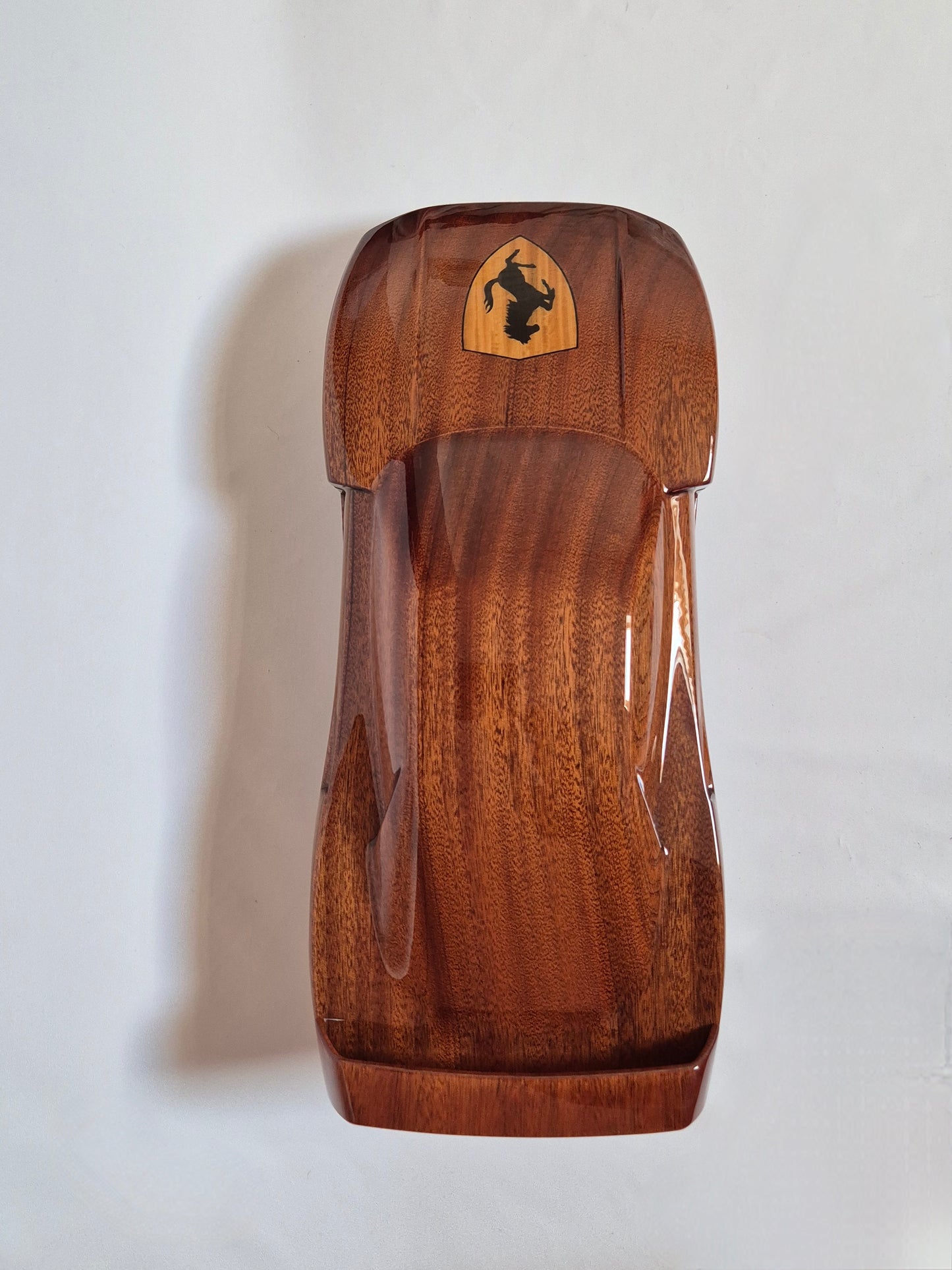 SCULPTURE FERRARI F40 EN BOIS