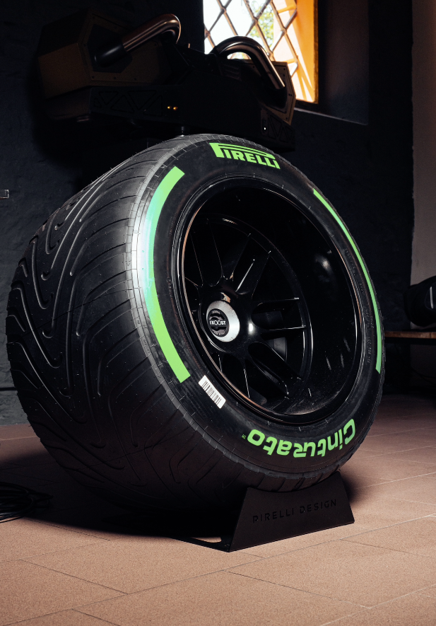 ENCEINTE BLUETOOTH PIRELLI P ZERO F1 - DECORATION AUTOMOBILE