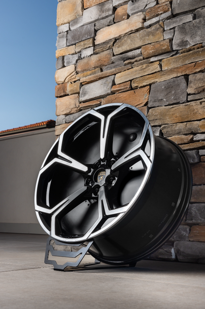 ENCEINTE BLUETOOTH ROUE LAMBORGHINI URUS - DECORATION AUTOMOBILE