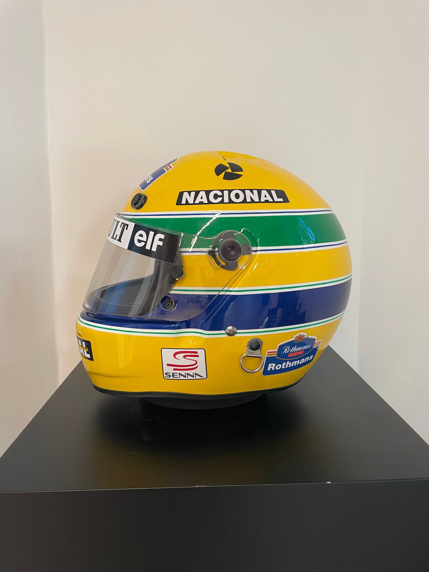 PILOT HELMET REPLICA BLUETOOTH SPEAKER - AUTOMOTIVE DECORATION