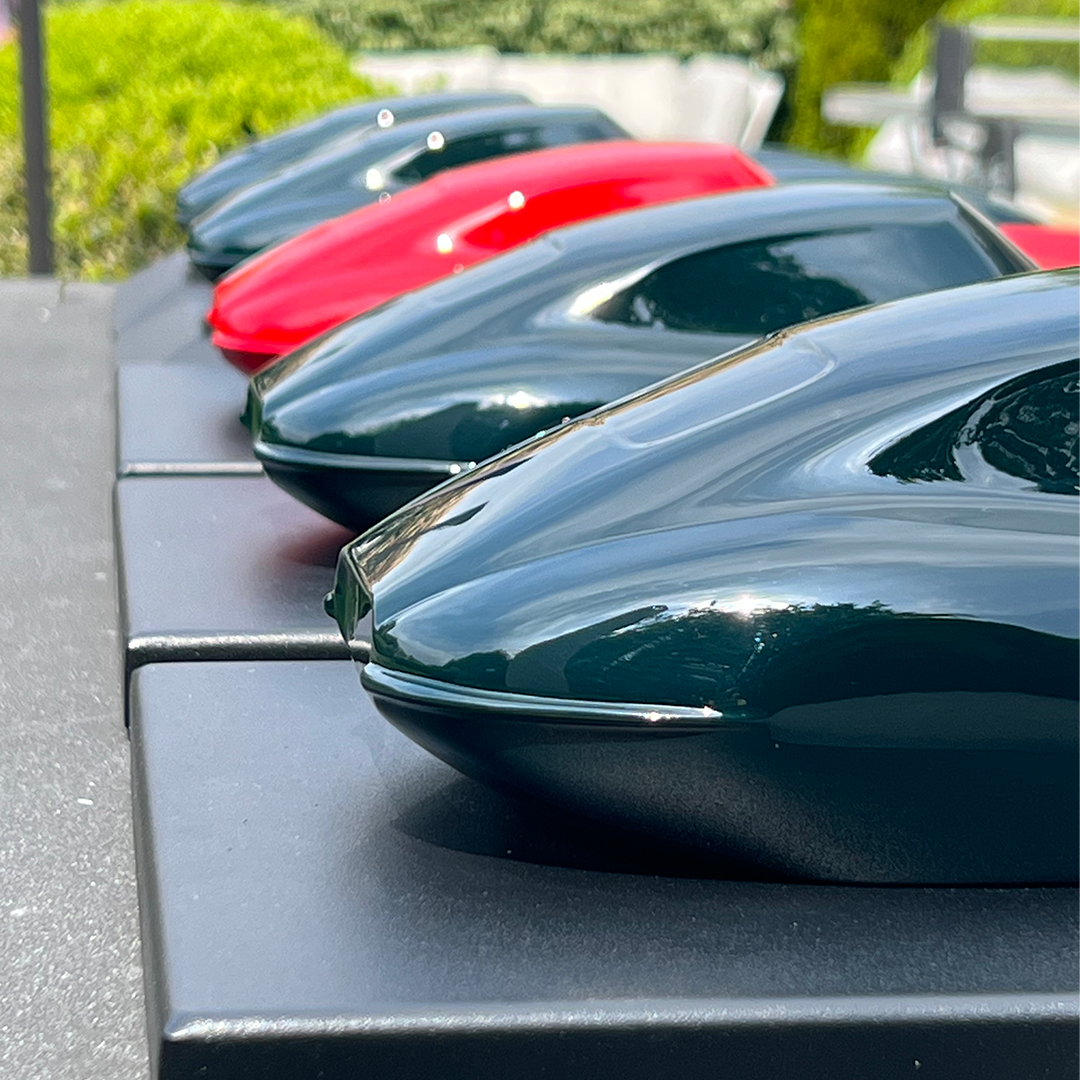 JAGUAR E-TYPE "ICON OF SPEED"